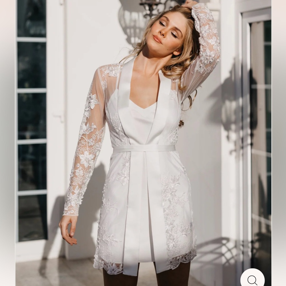 Le Rose Grace Bridal robe